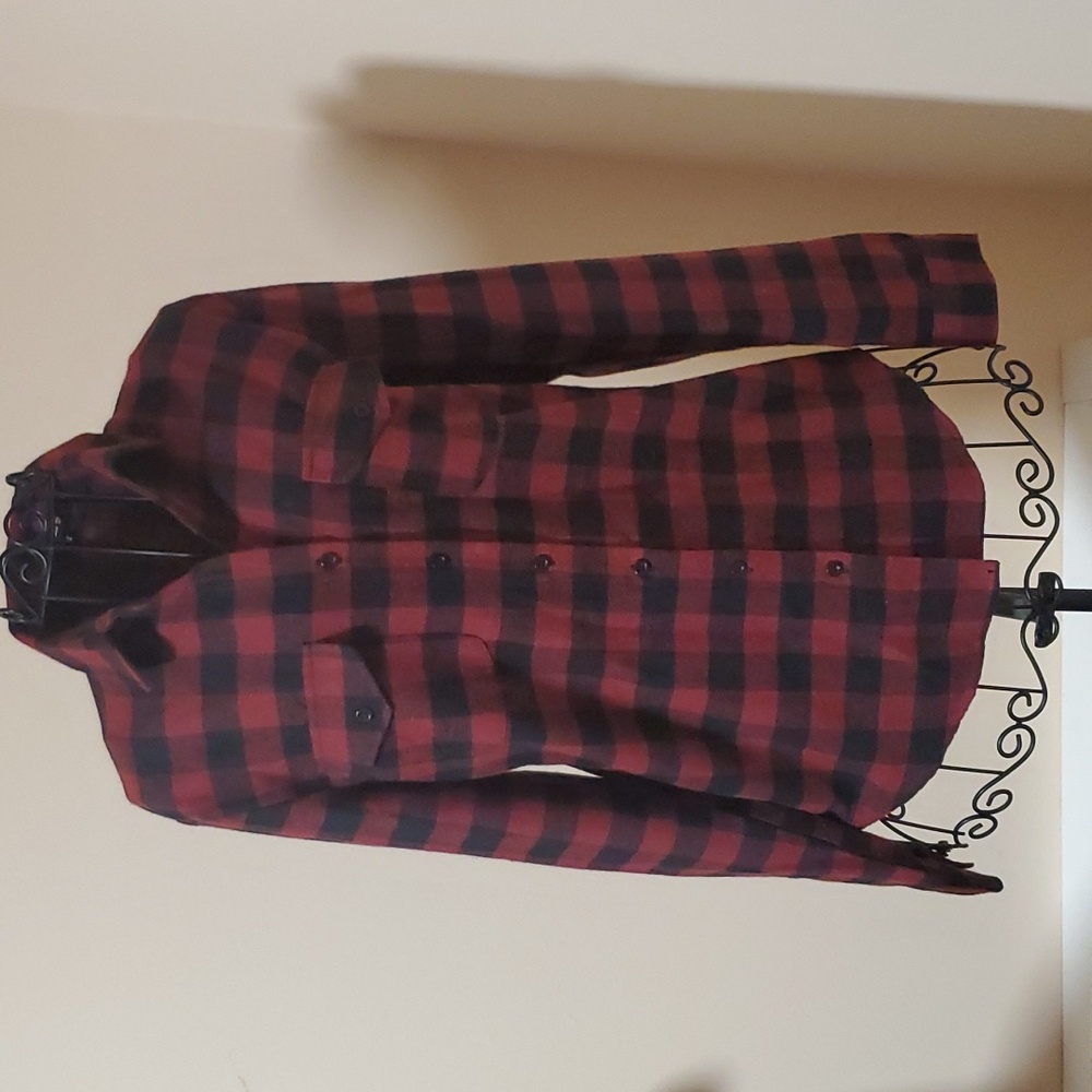 I Joah plad flannel button down size M